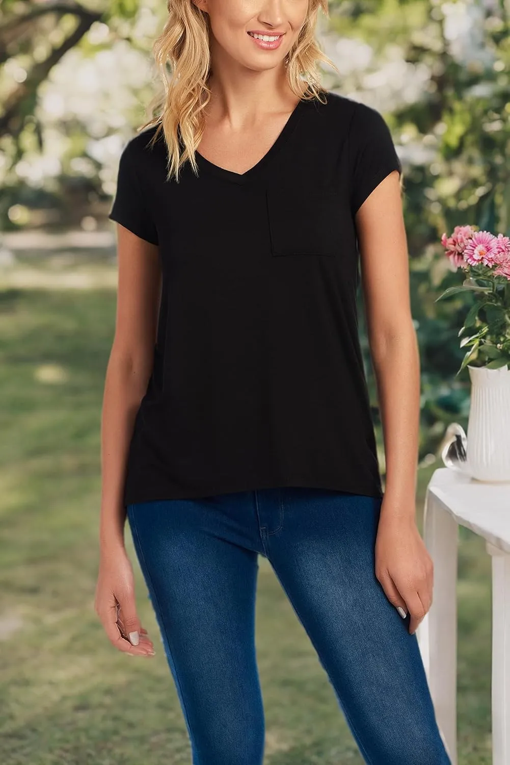 Cable & Gauge Womens Apparel V-Neck Swing Body Pocket Tee with Hi-Low Hem