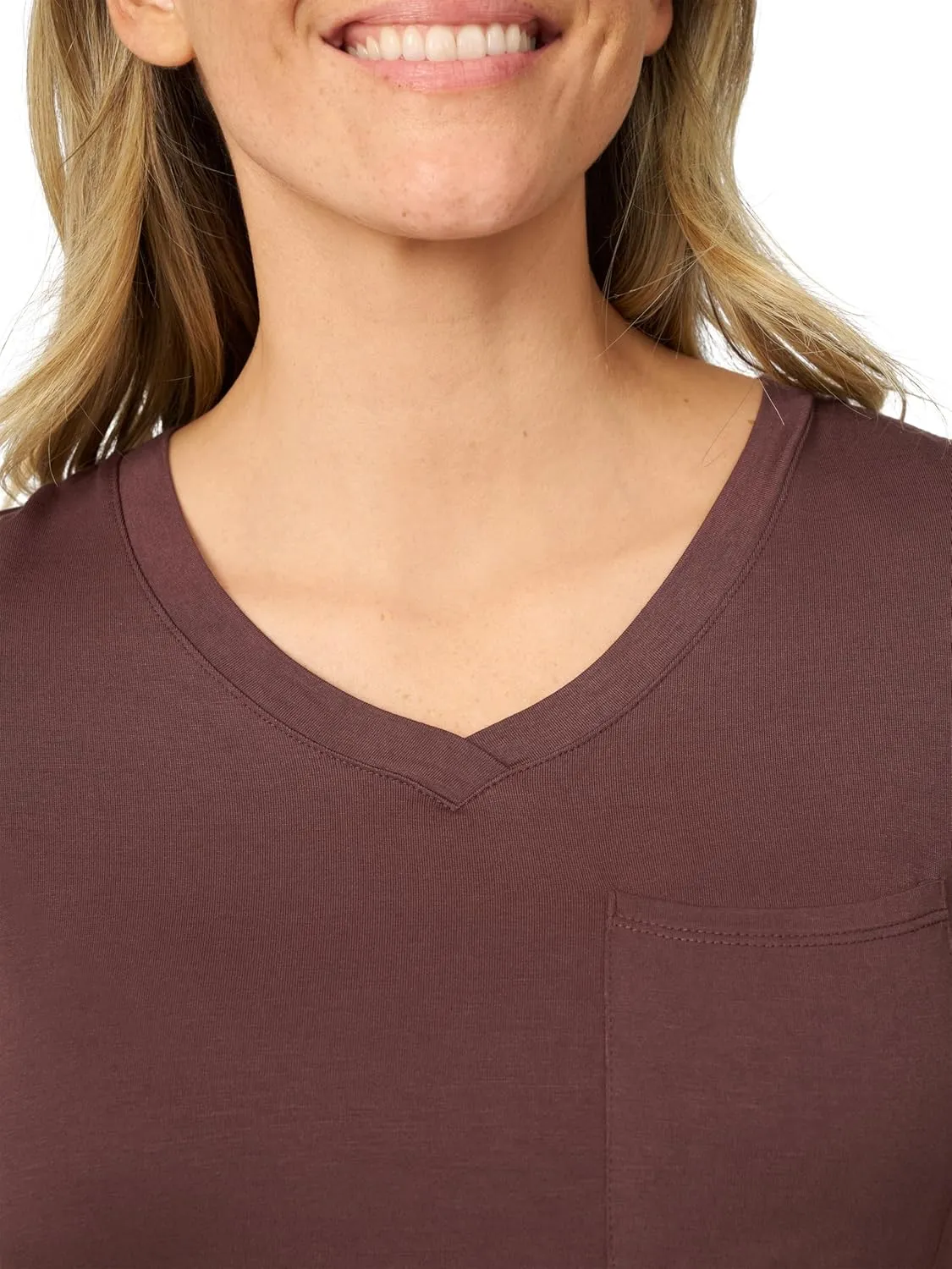 Cable & Gauge Womens Apparel V-Neck Swing Body Pocket Tee with Hi-Low Hem