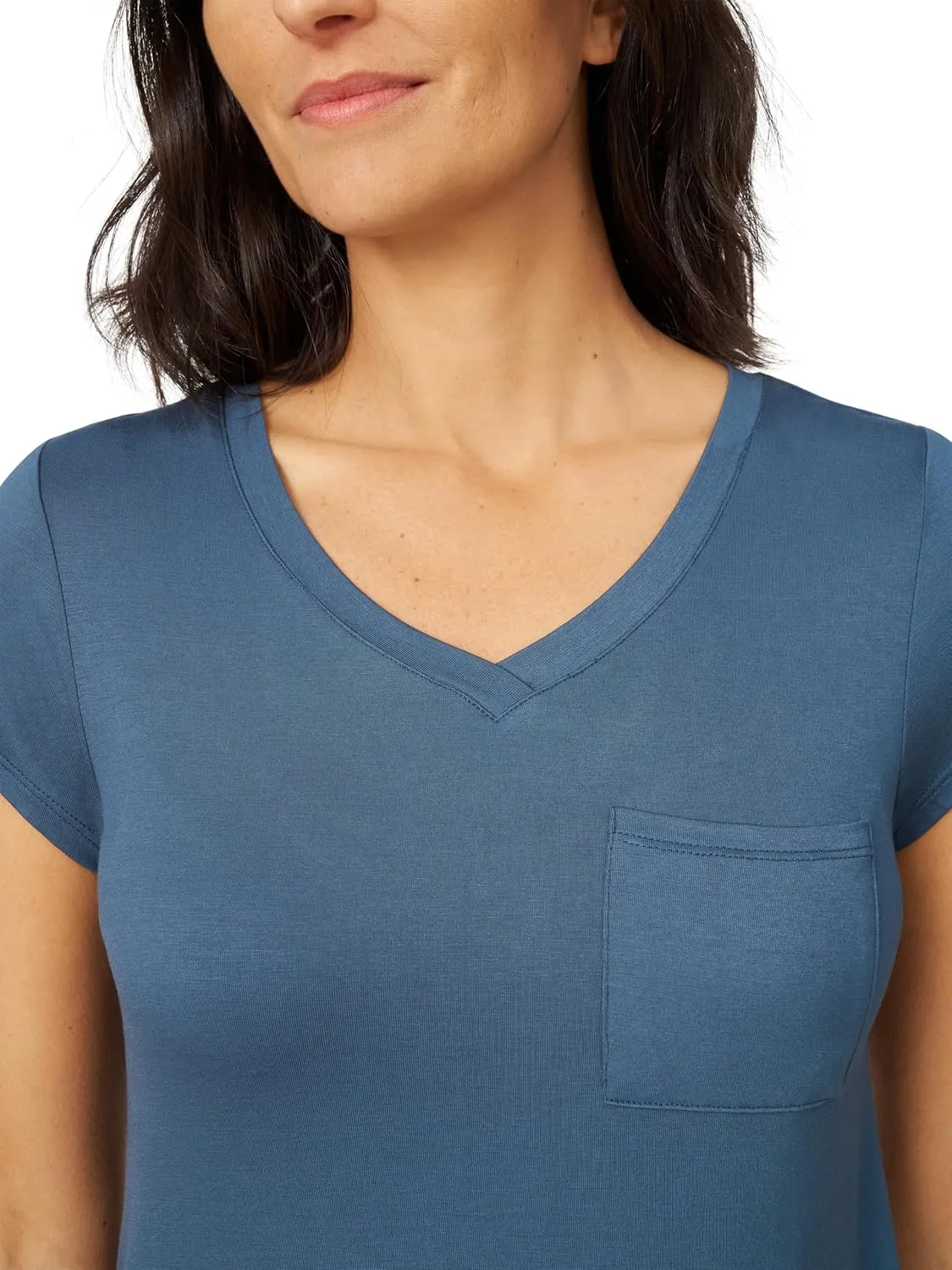 Cable & Gauge Womens Apparel V-Neck Swing Body Pocket Tee with Hi-Low Hem