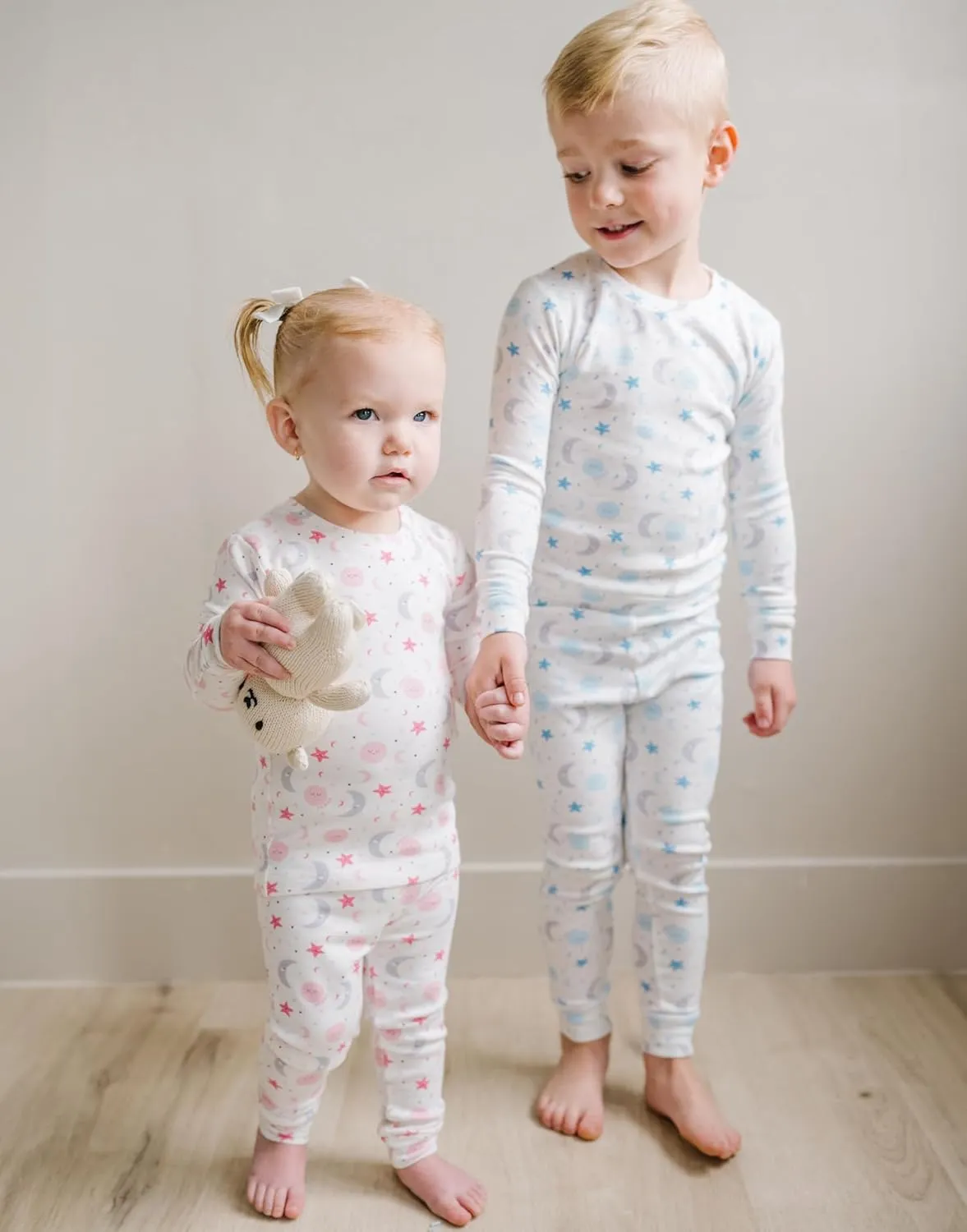 moimoln Sibling Matching 6M-8Y Soft Warm Cotton Modal Character Long-Sleeve Snug-Fit Pajama Sleepwear Daily