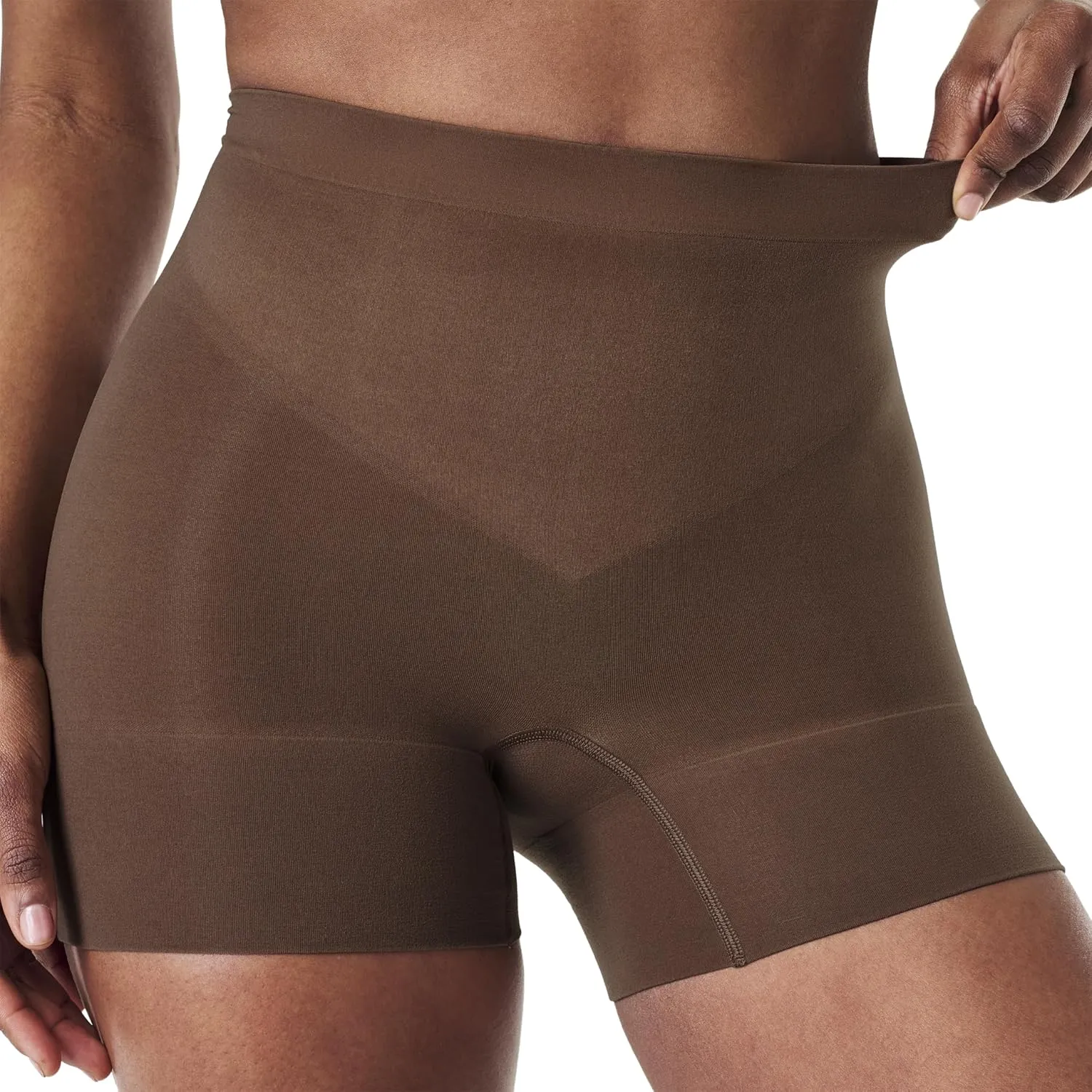 SPANXsculpt Seamless Power Shorty - For All Hemline Lengths - Lightweight Core Control Shapewear - Dig-Free Waistband