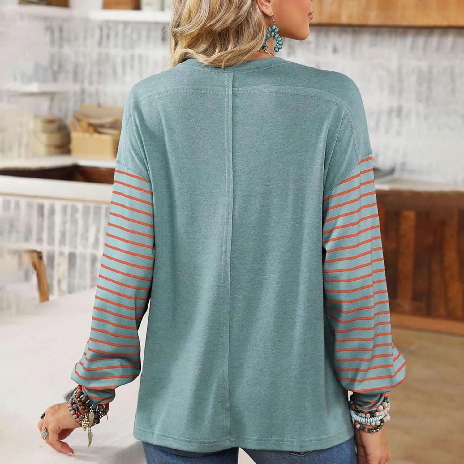 Womens Fashion Sweatshirts Color Block Striped Long Sleeve Crewneck Drop Shoulder Pullover Tops Loose Fit Sports Tops