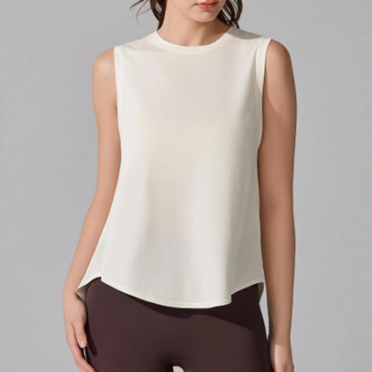 Womens Sleeveless Workout Tees with Crisscross Hollow Out Back Stylish Summer Tank Tops for Yoga Loose Fitness Shirts